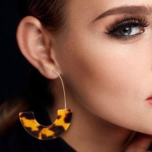 Resin hoop dangle tortoise shell fashion earrings